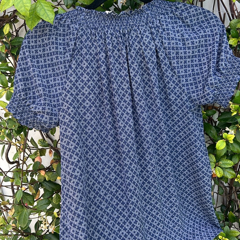 Joie Blue Geo Print Short Sleeve Peasant Blouse - Picture 5 of 7